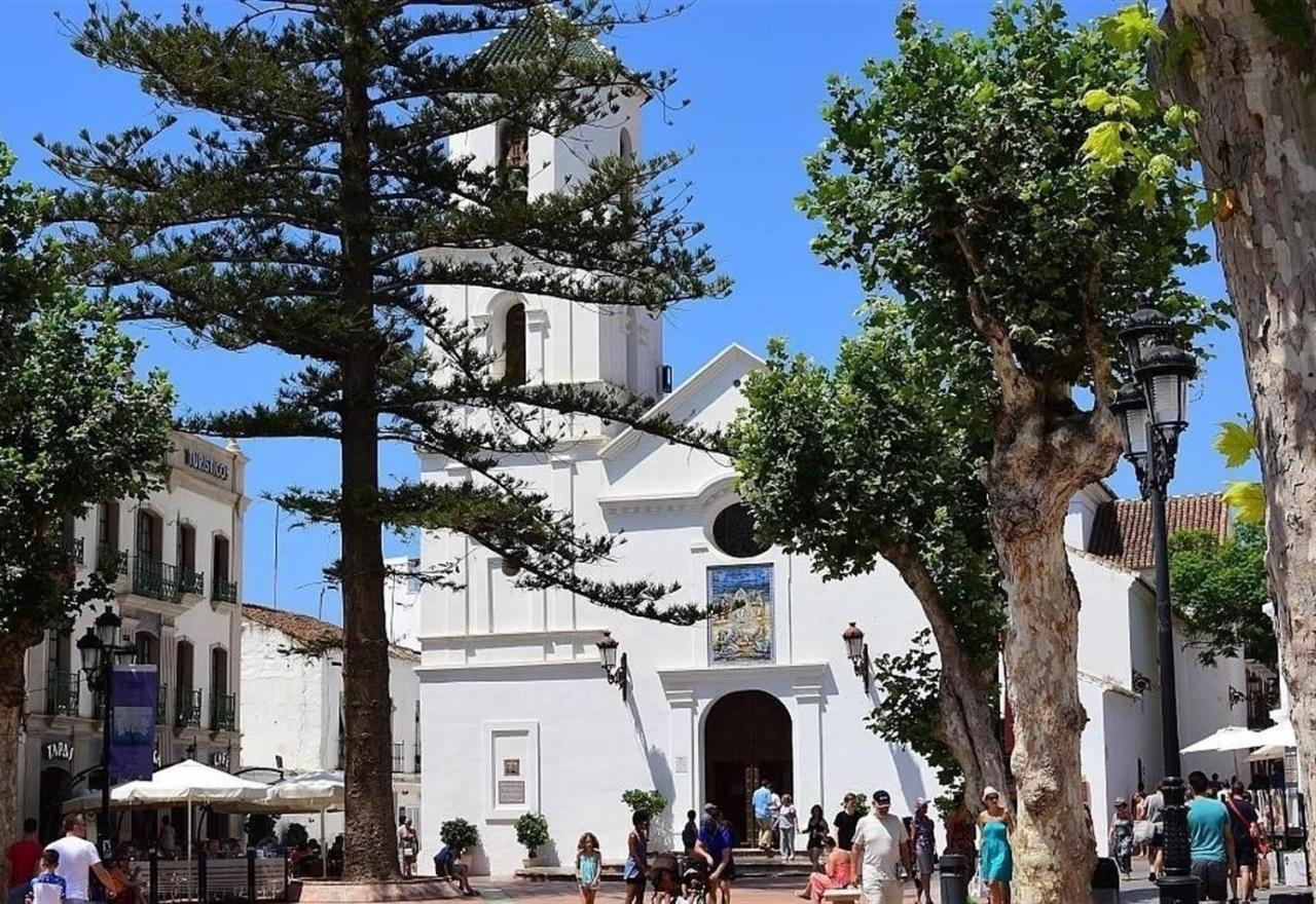 Valparaiso - Burriana Beach Nerja Exteriér fotografie