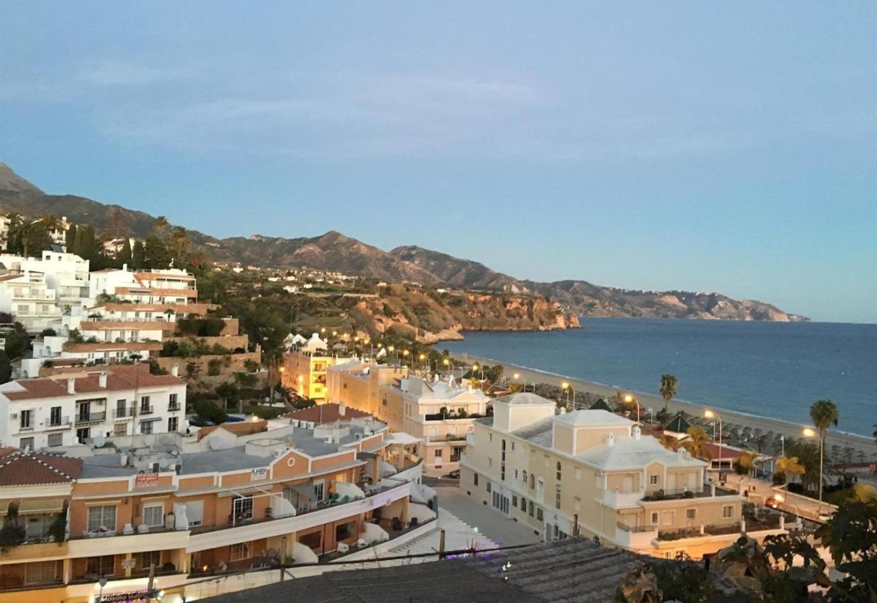 Valparaiso - Burriana Beach Nerja Exteriér fotografie