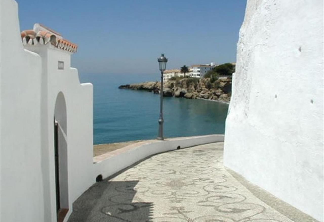 Valparaiso - Burriana Beach Nerja Exteriér fotografie